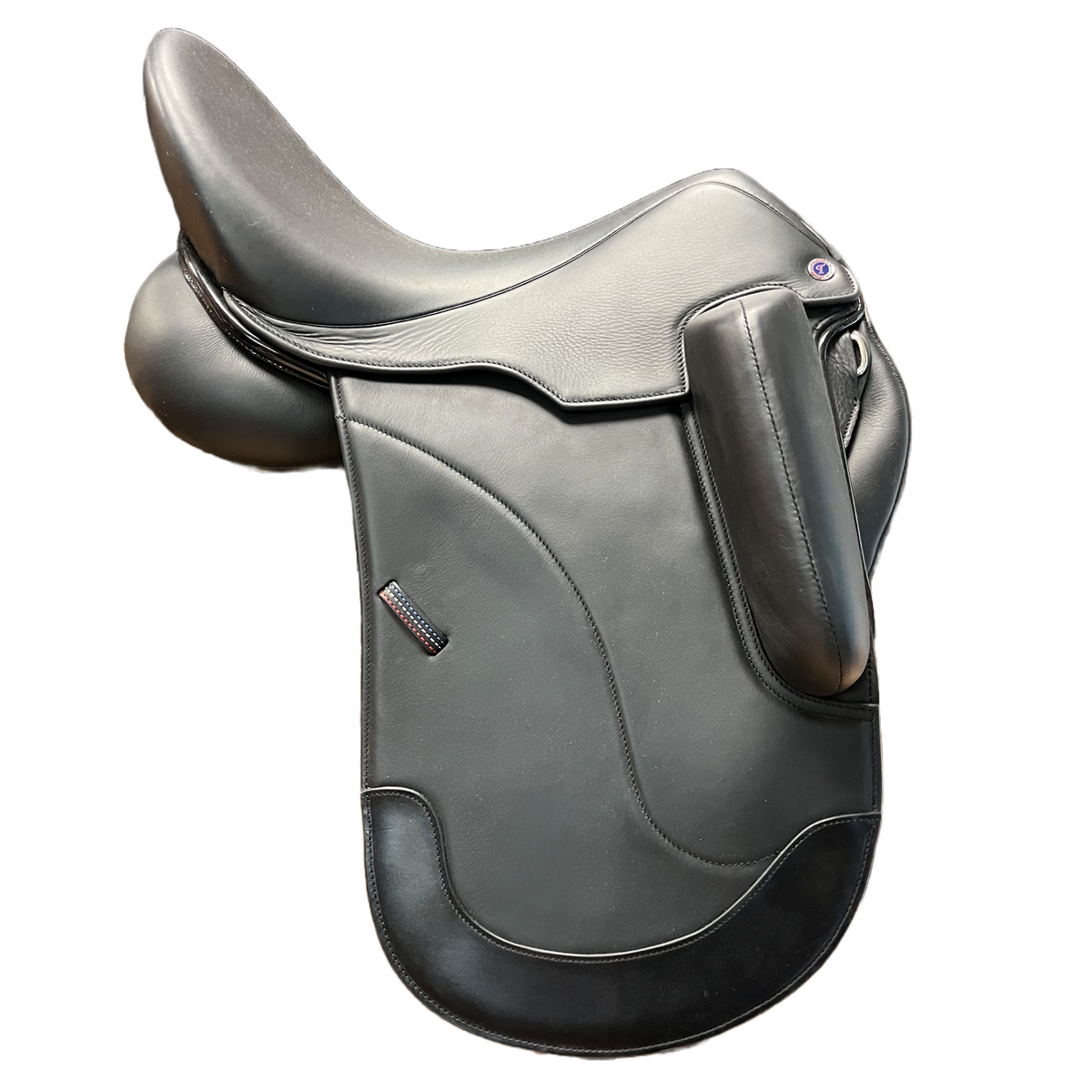 Tota Comfort System Freedom PRO 1 Dressage Saddle — The Dressage Connection