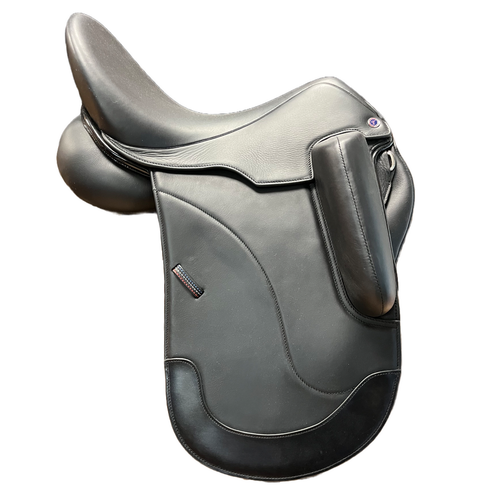 Tota Comfort System Freedom PRO 2 Dressage Saddle — The Dressage Connection
