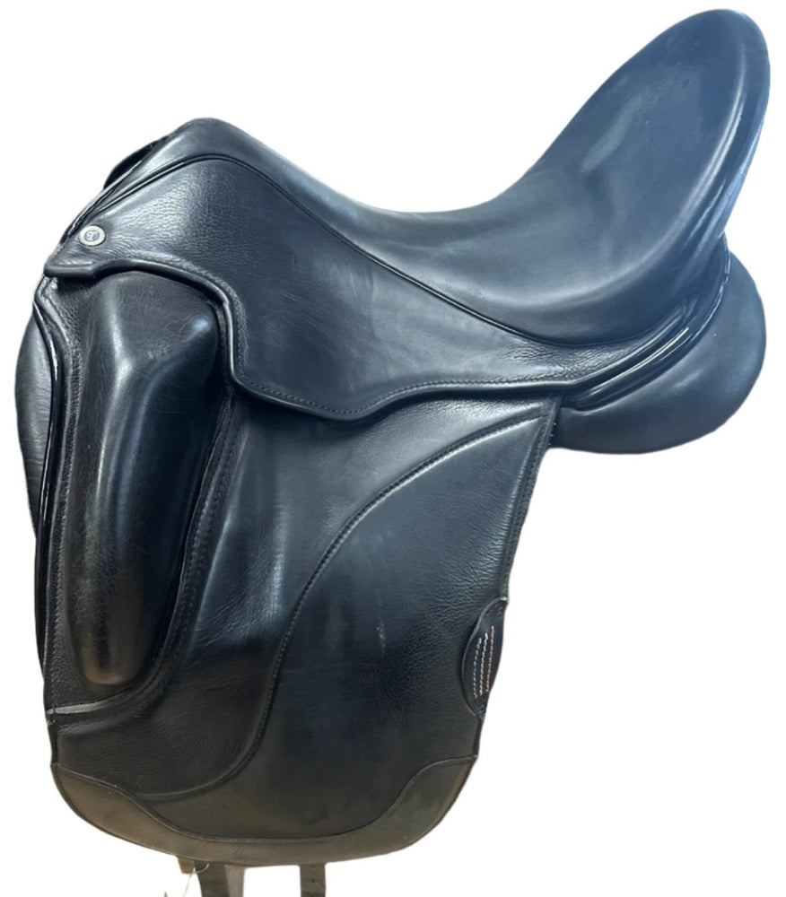 #117 - PRO 3 18" CLOSEOUT SADDLE