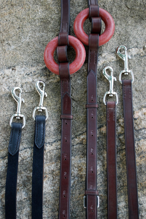 SIDE REINS W/RUBBER DONUTS